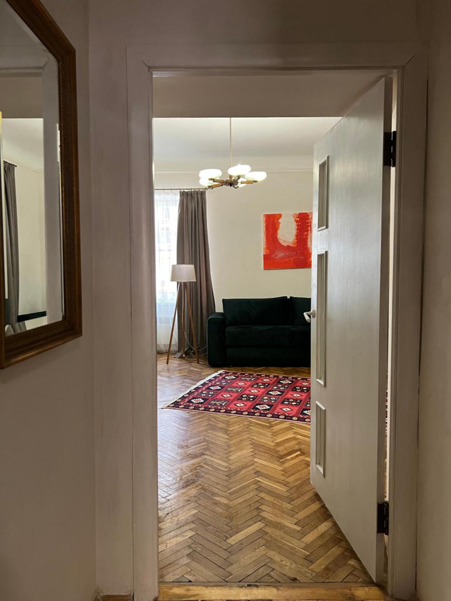 Art Apartment On Kylisha Str Lemberg Exterior foto